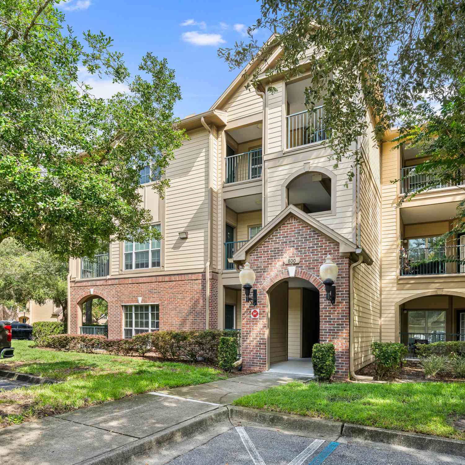 Condo For Sale - 7800 Point Meadows Drive #818<br/> Duval County, Jacksonville, FL 32256