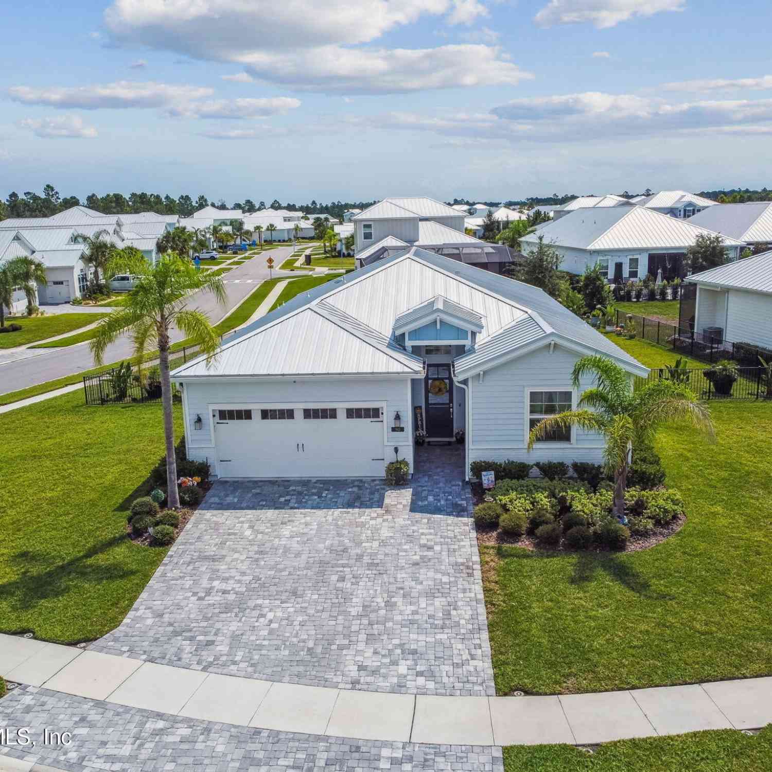 Homes For Sale - 90 Tilloo Court<br/> St. Johns, FL 32259