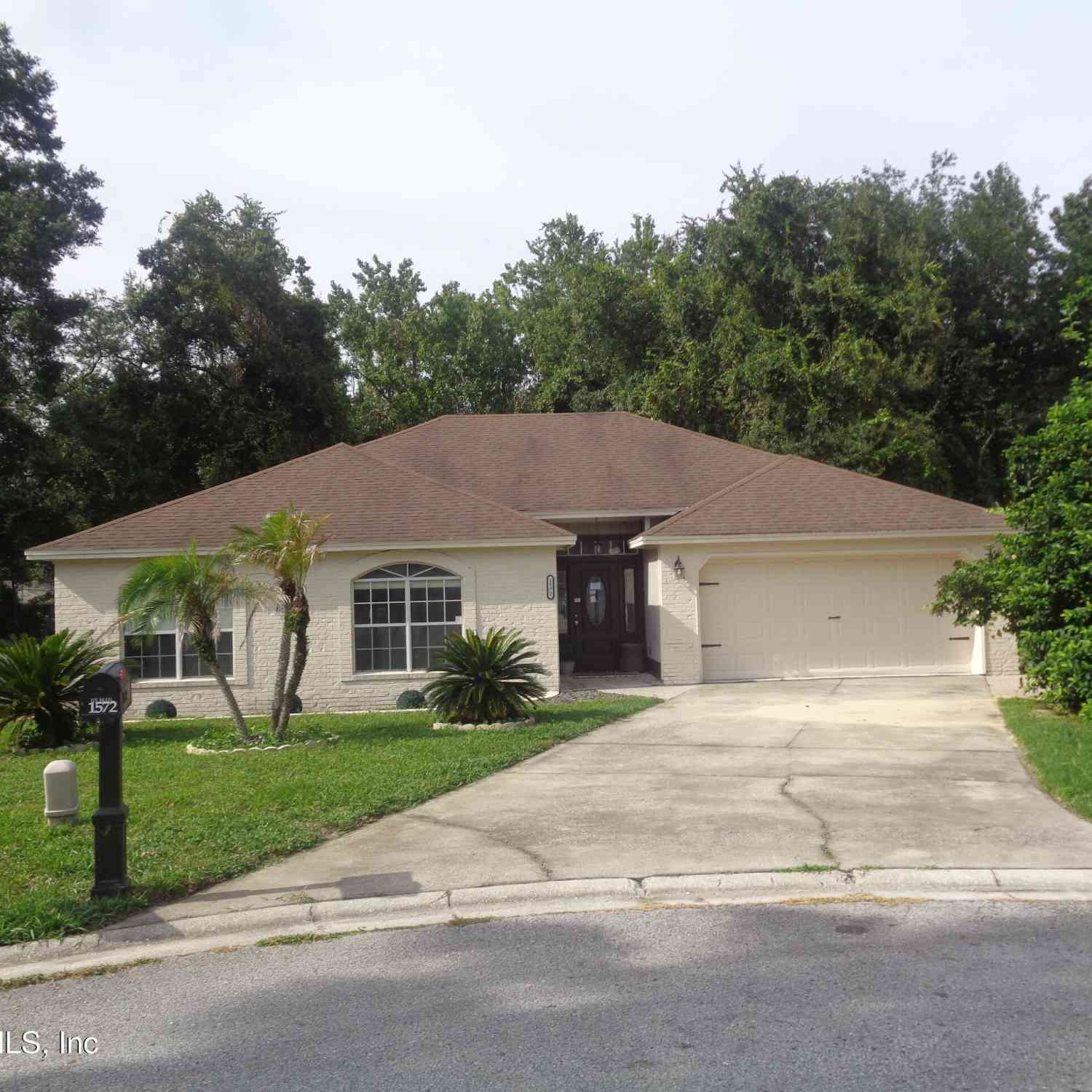 Homes For Sale - 1572 Mt Airy Court<br/> Jacksonville, FL 32225
