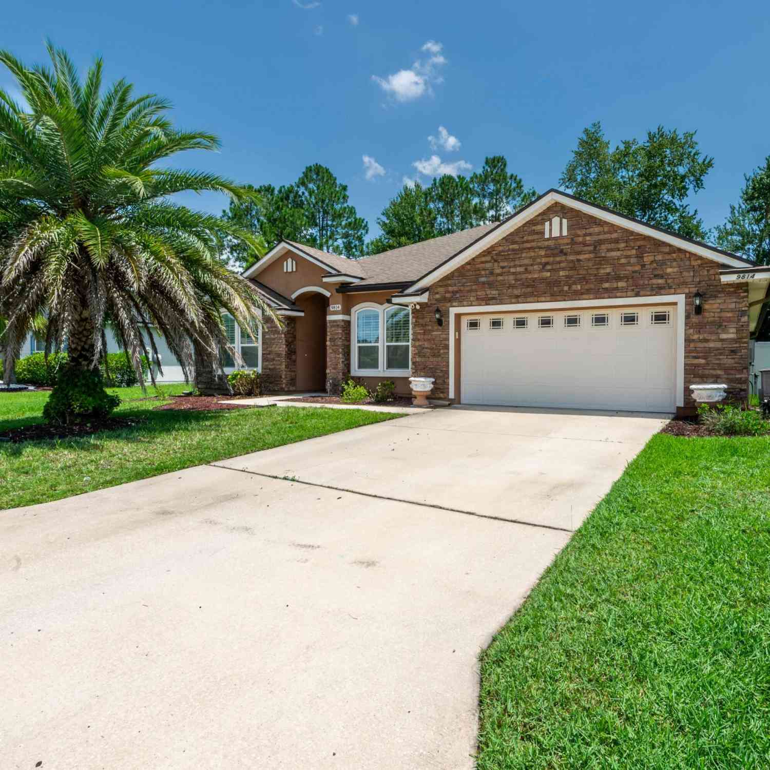 Homes For Sale - 9814 Patriot Ridge Drive<br/> Jacksonville, FL 32221
