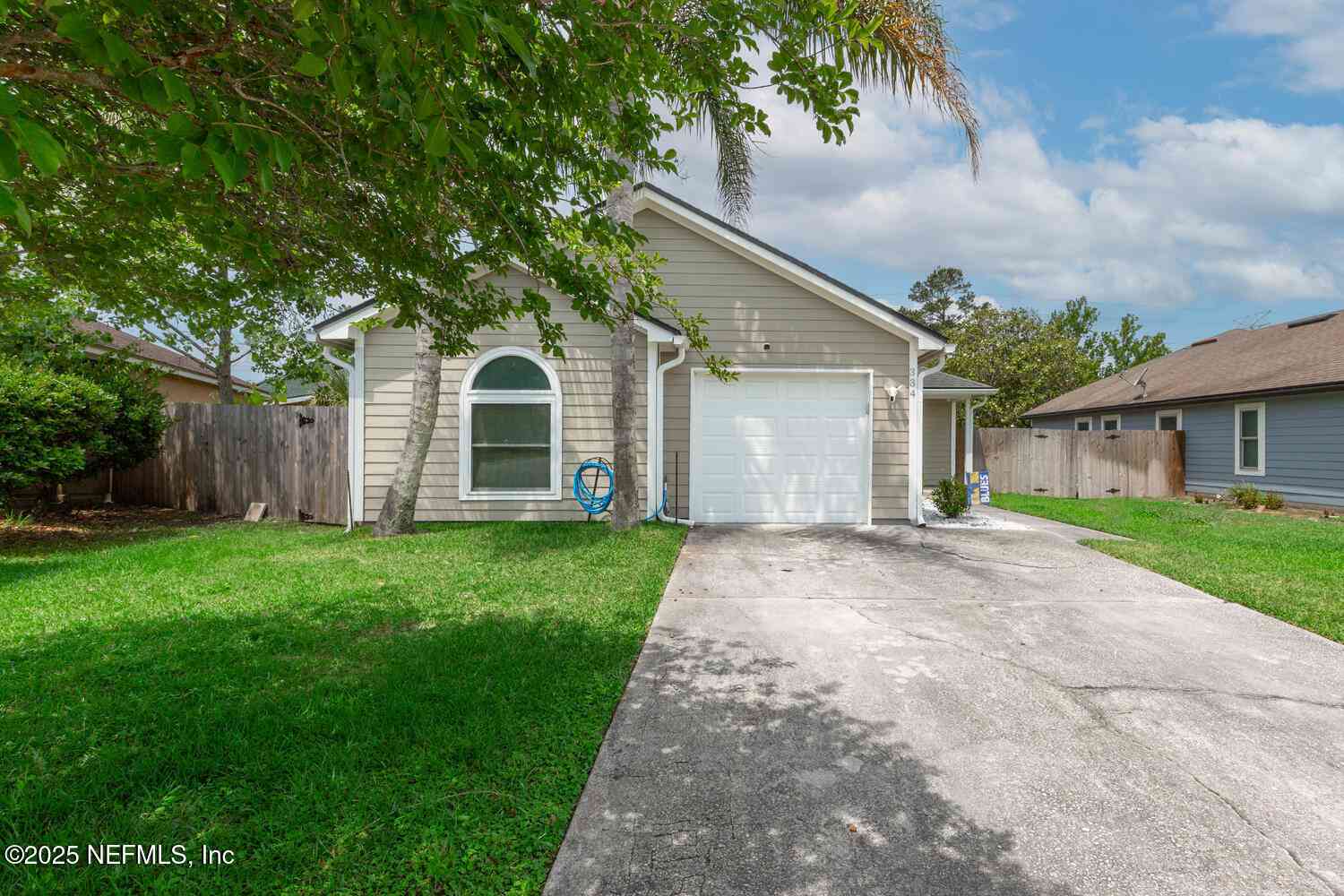 Homes For Sale - 334 Silent Brook Trail<br/> Jacksonville, FL 32225
