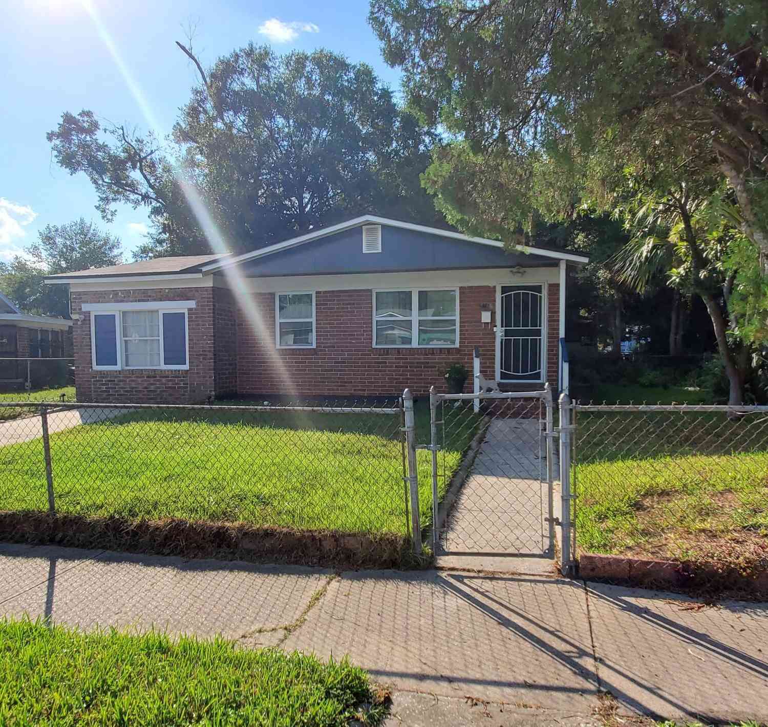 Homes For Rent - 1718 Seminary Street<br/> Jacksonville, FL 32209