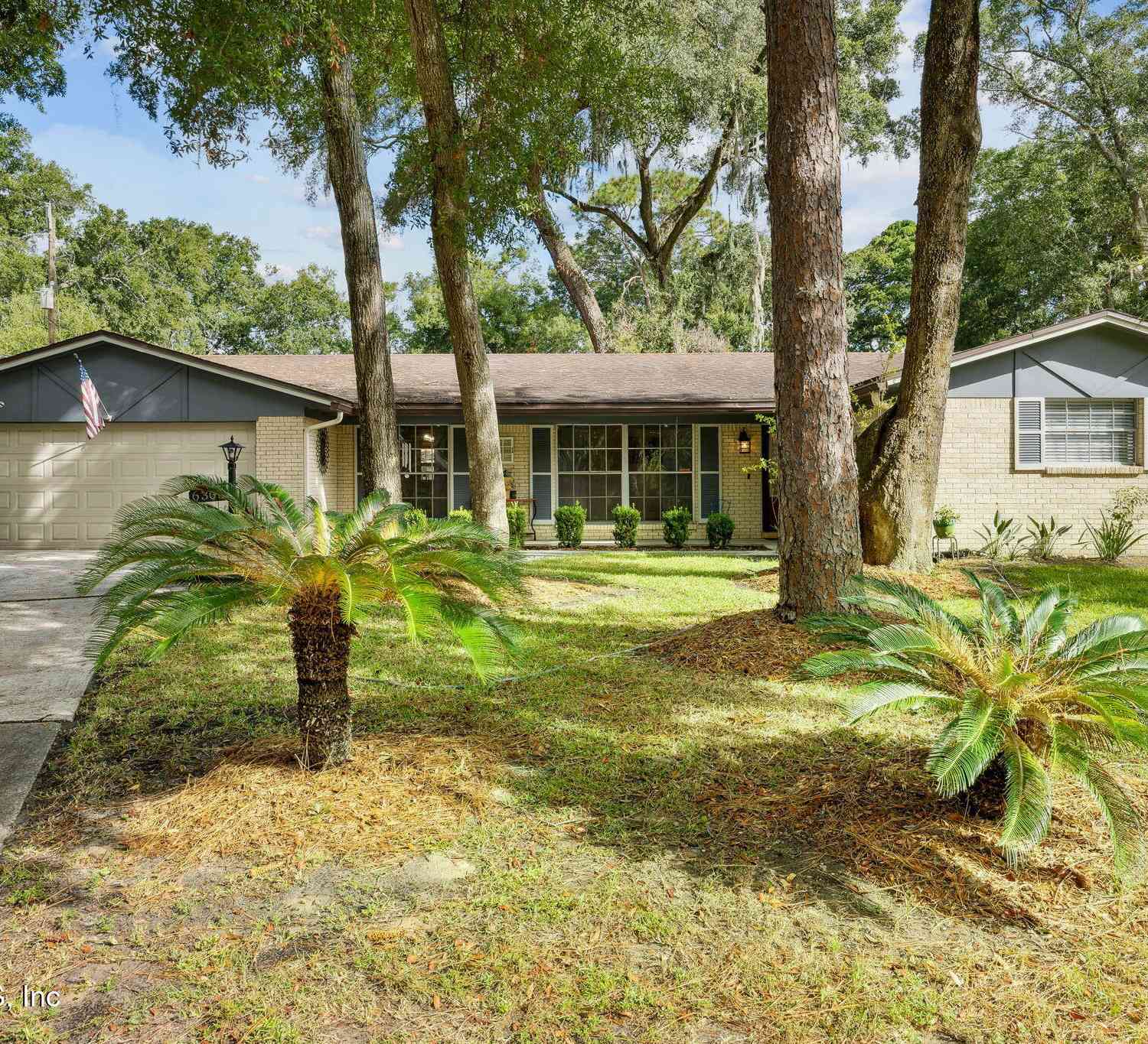 Homes For Sale - 6305 Wuthering Heights Road<br/> Jacksonville, FL 32211