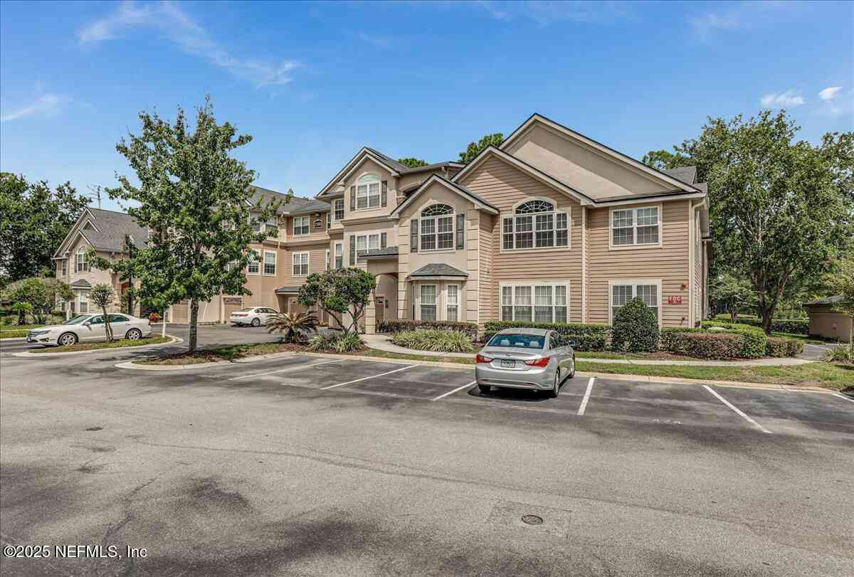 Condo For Rent - 13810 Sutton Park Drive #1521<br/> Jacksonville, FL 32224