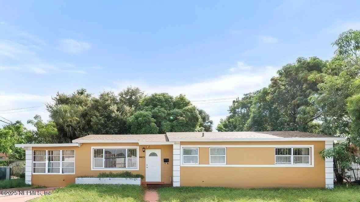Homes For Sale - 16815 NW 38th Court<br/> Miami, FL 33054