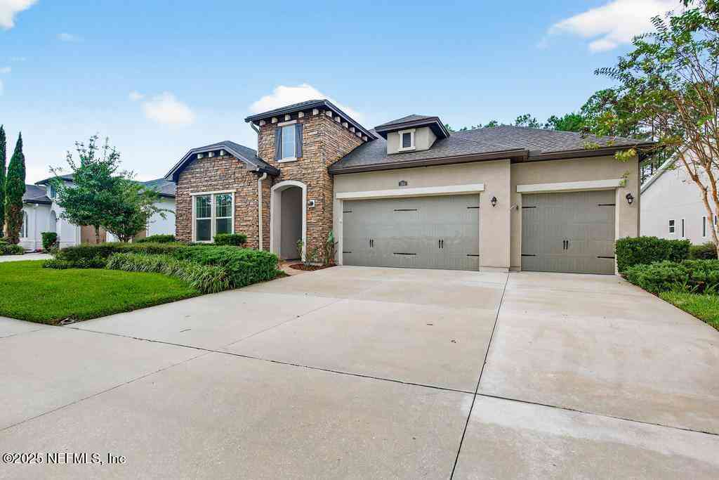 Homes For Sale - 364 Hatter Drive<br/> Jacksonville, FL 32081