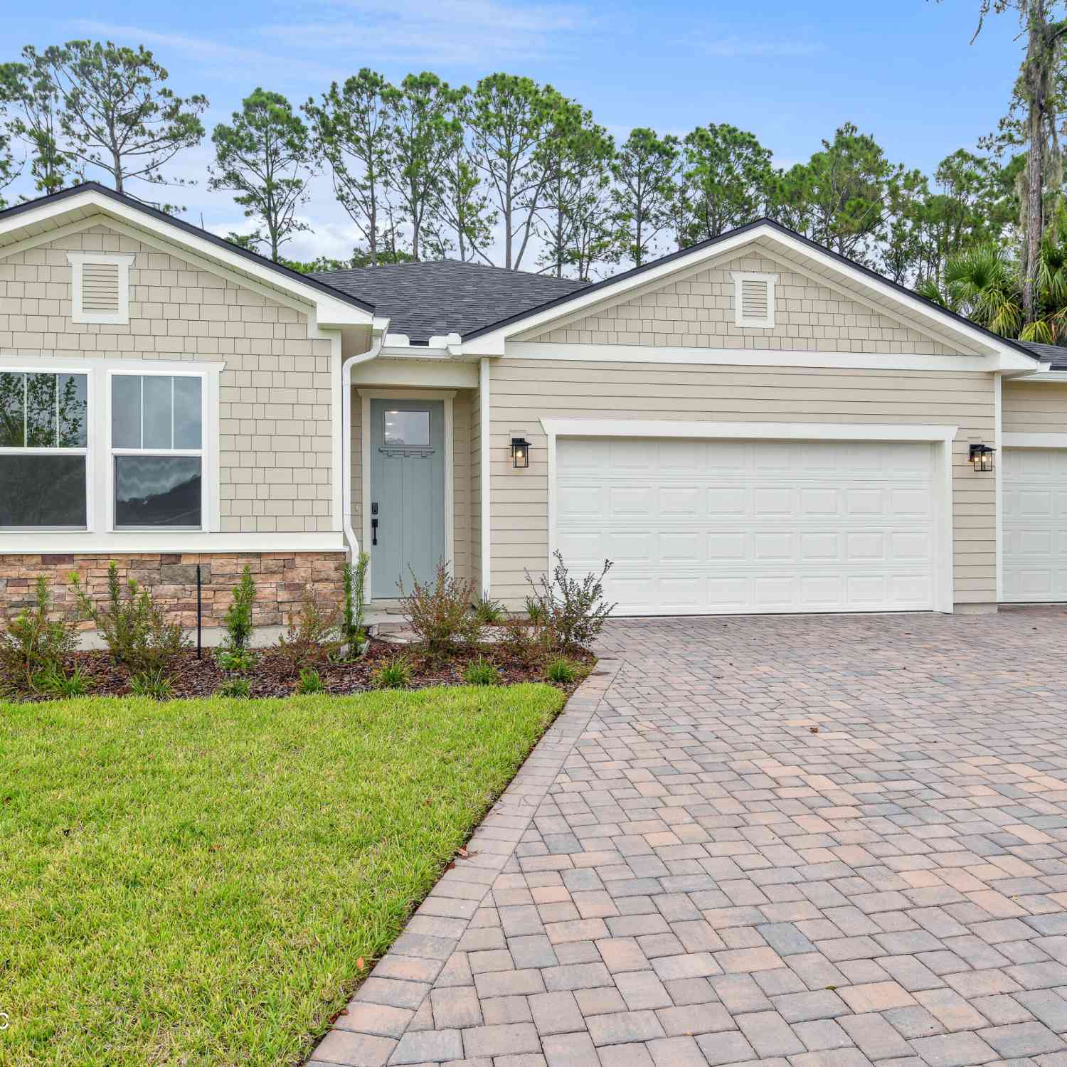 Homes For Sale - 43 Ponce Preserve Drive<br/> Palm Coast, FL 32164