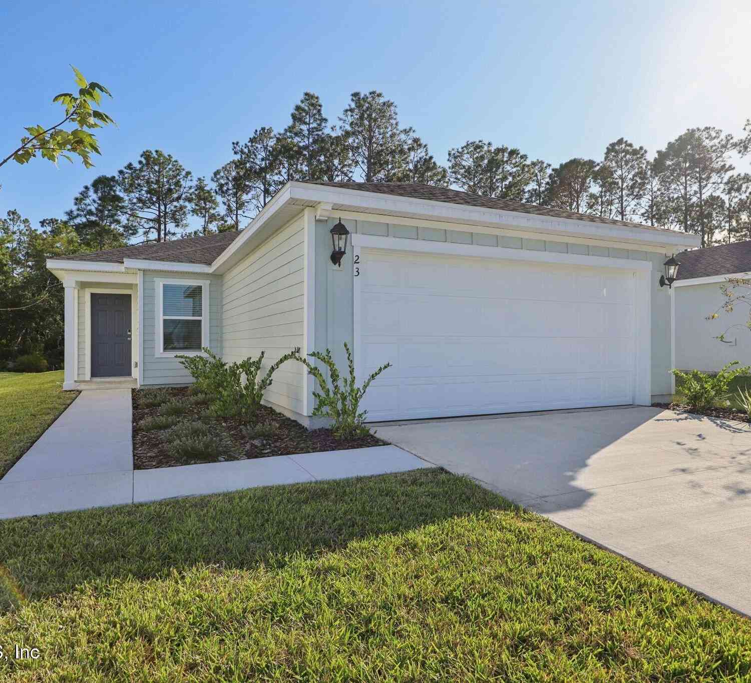 Homes For Sale - 23 Dilly Court<br/> Palm Coast, FL 32164