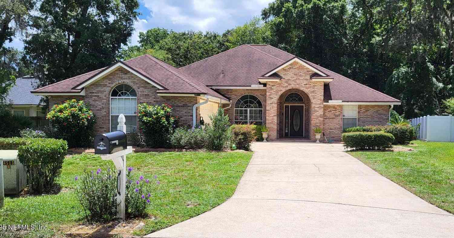 Homes For Sale - 4511 Mainmast Lane<br/> Jacksonville, FL 32277