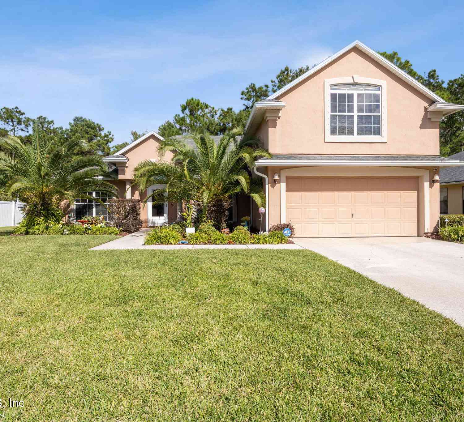 Homes For Sale - 13749 Devan Lee Drive<br/> Jacksonville, FL 32226