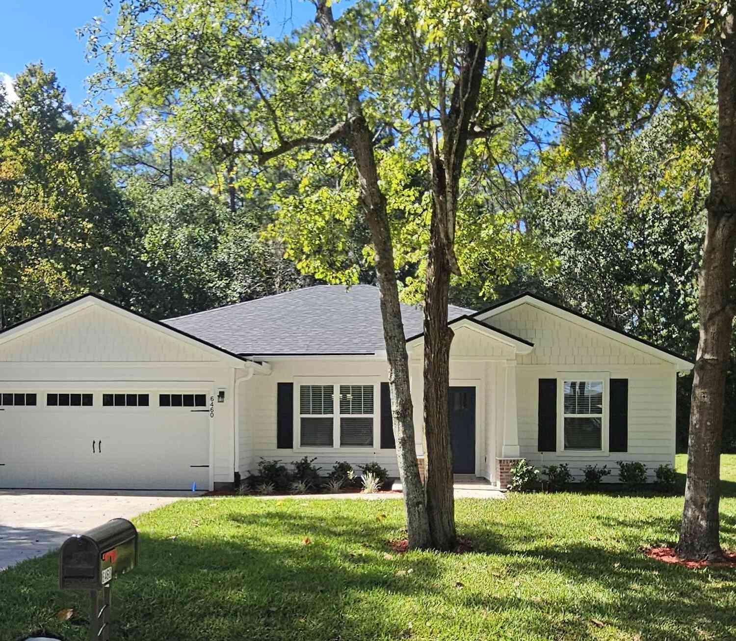 Homes For Sale - 6460 Aline Road<br/> Jacksonville, FL 32244