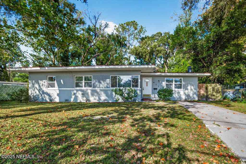 Homes For Sale - 4115 Arcot Circle<br/> Jacksonville, FL 32210
