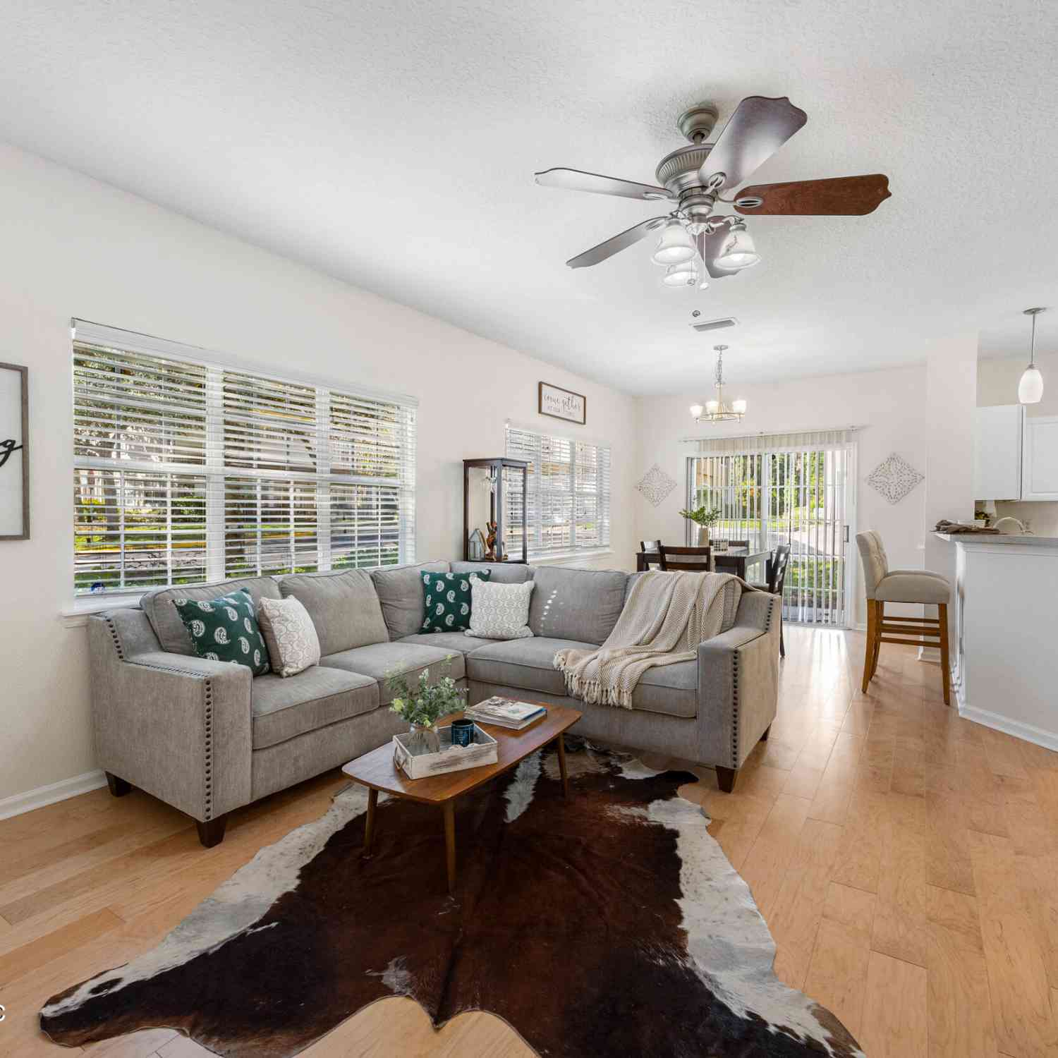 Condo For Sale - 12413 Forest Lake Circle #2<br/> Duval County, Jacksonville, FL 32225