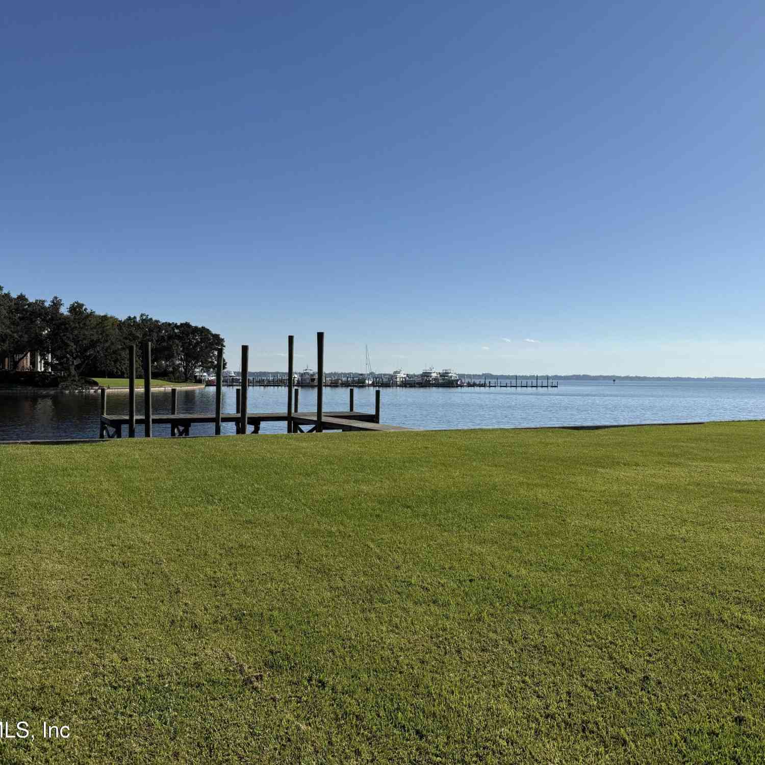 Vacant Land For Sale - 4233 Venetia Boulevard<br/> Jacksonville, FL 32210