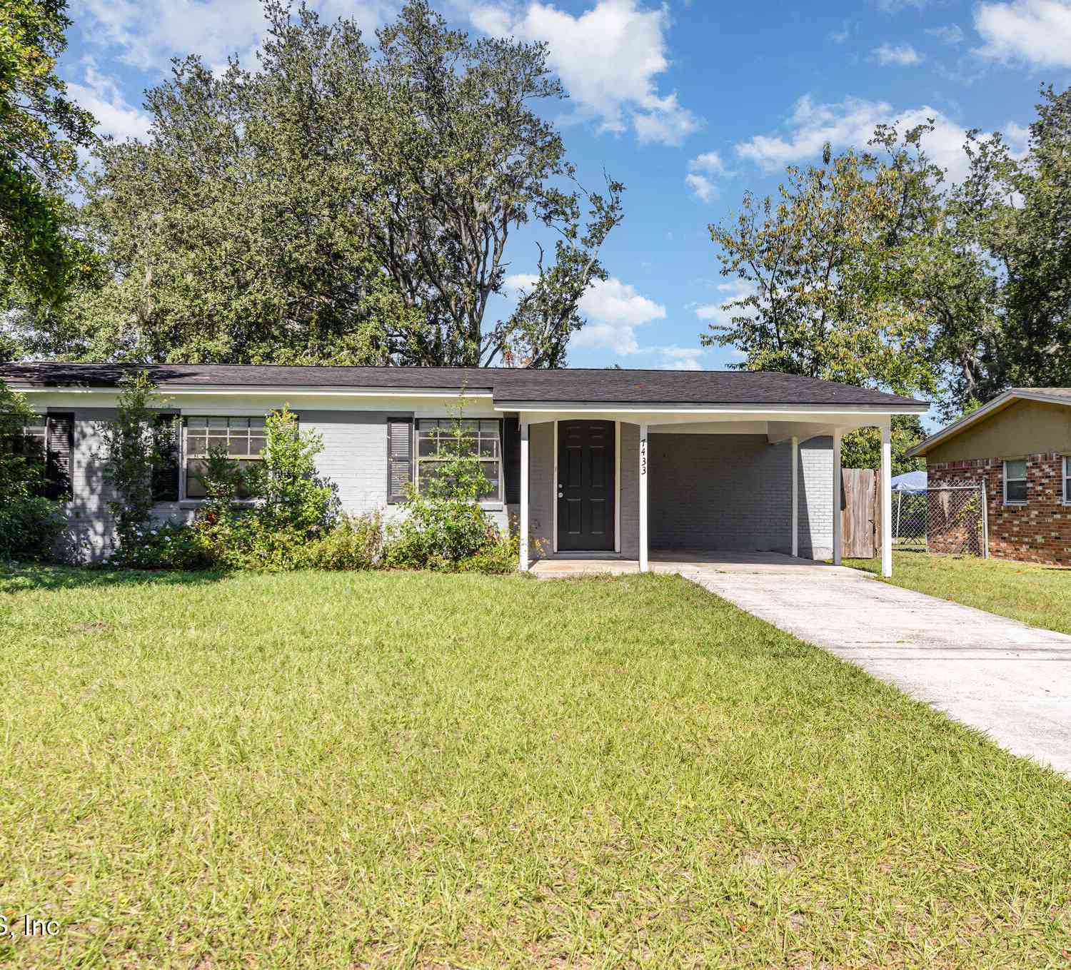 Homes For Sale - 7433 Leroy Drive<br/> Jacksonville, FL 32244