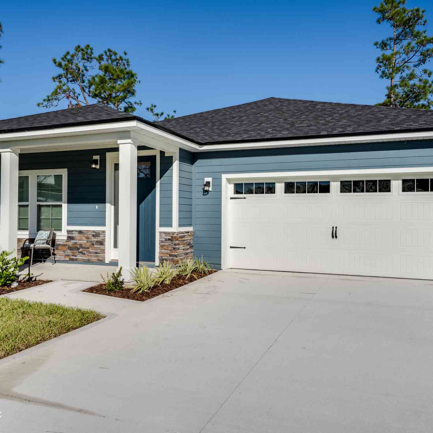 Homes For Sale - 15704 Northside Drive<br/> Jacksonville, FL 32218