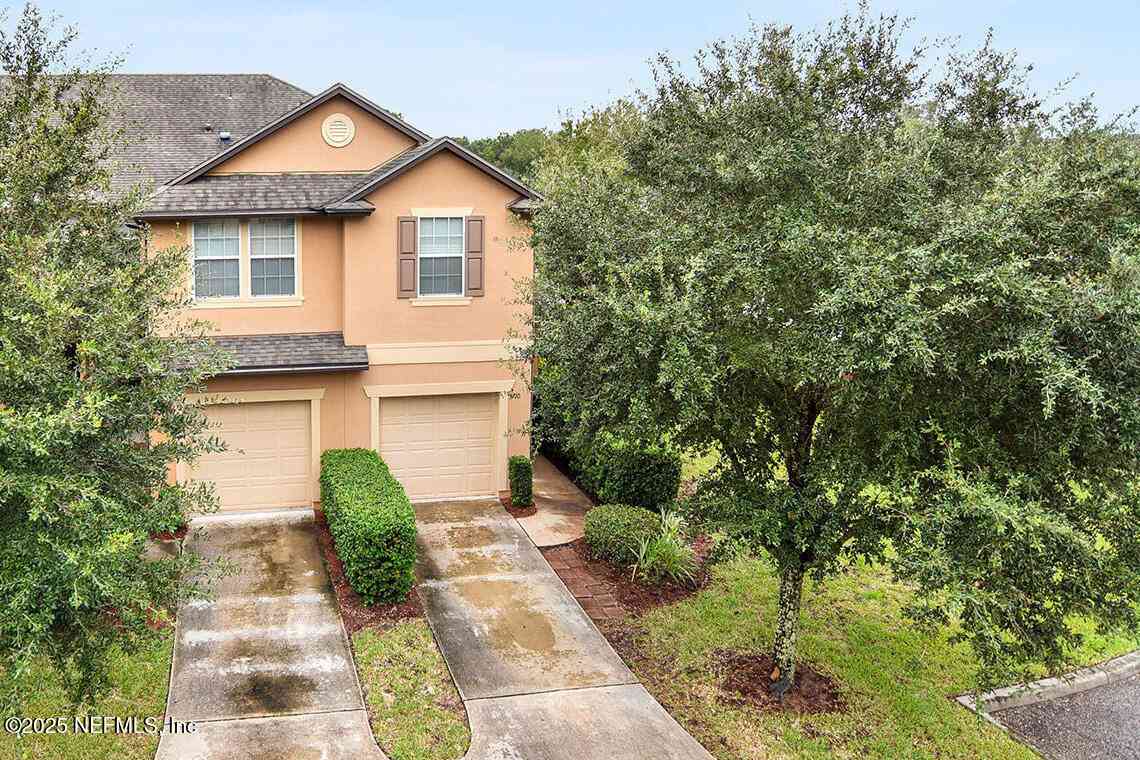 Condo For Sale - 3710 Hartsfield Forest Circle<br/> Duval County, Jacksonville, FL 32277
