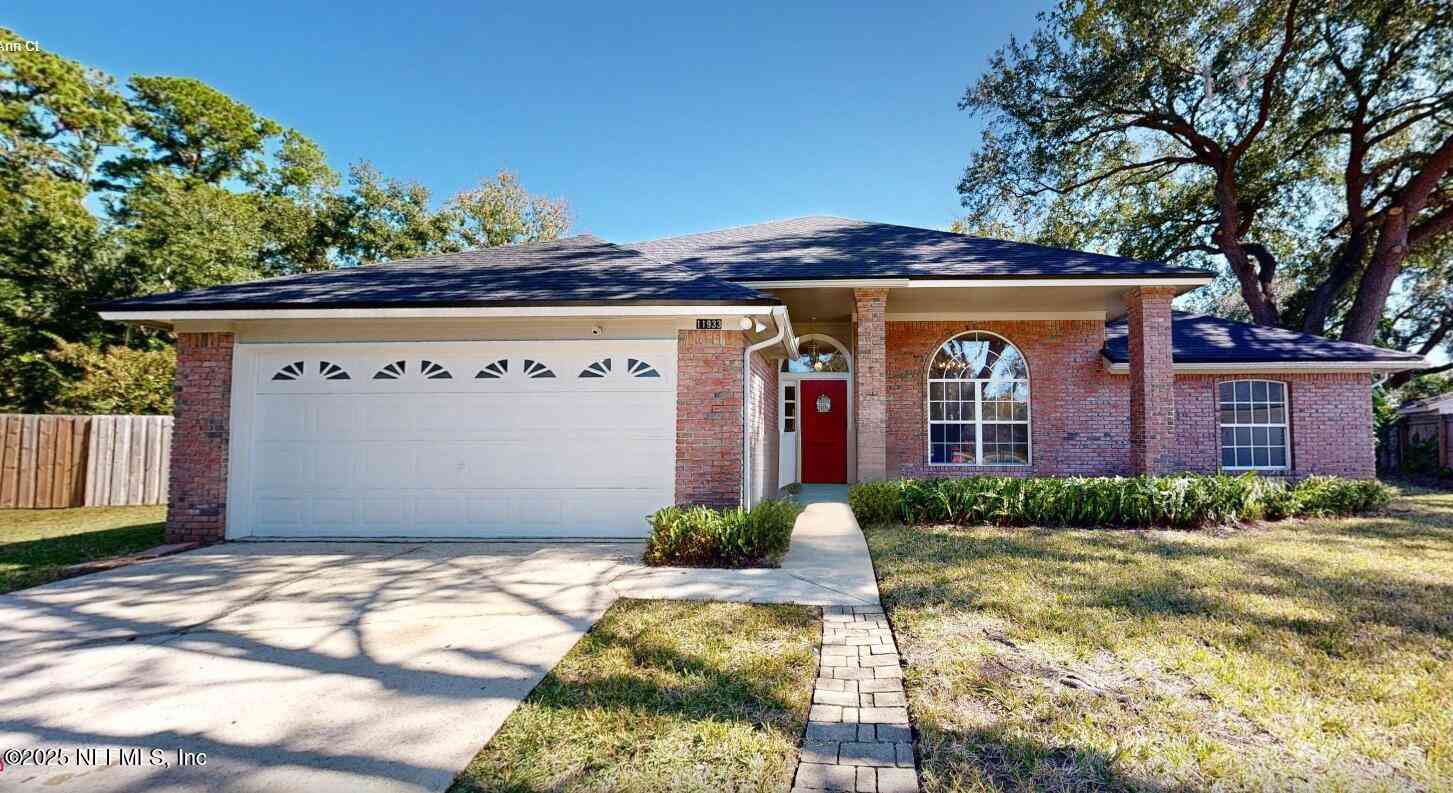 Homes For Sale - 11933 Elizabeth Ann Court<br/> Jacksonville, FL 32223
