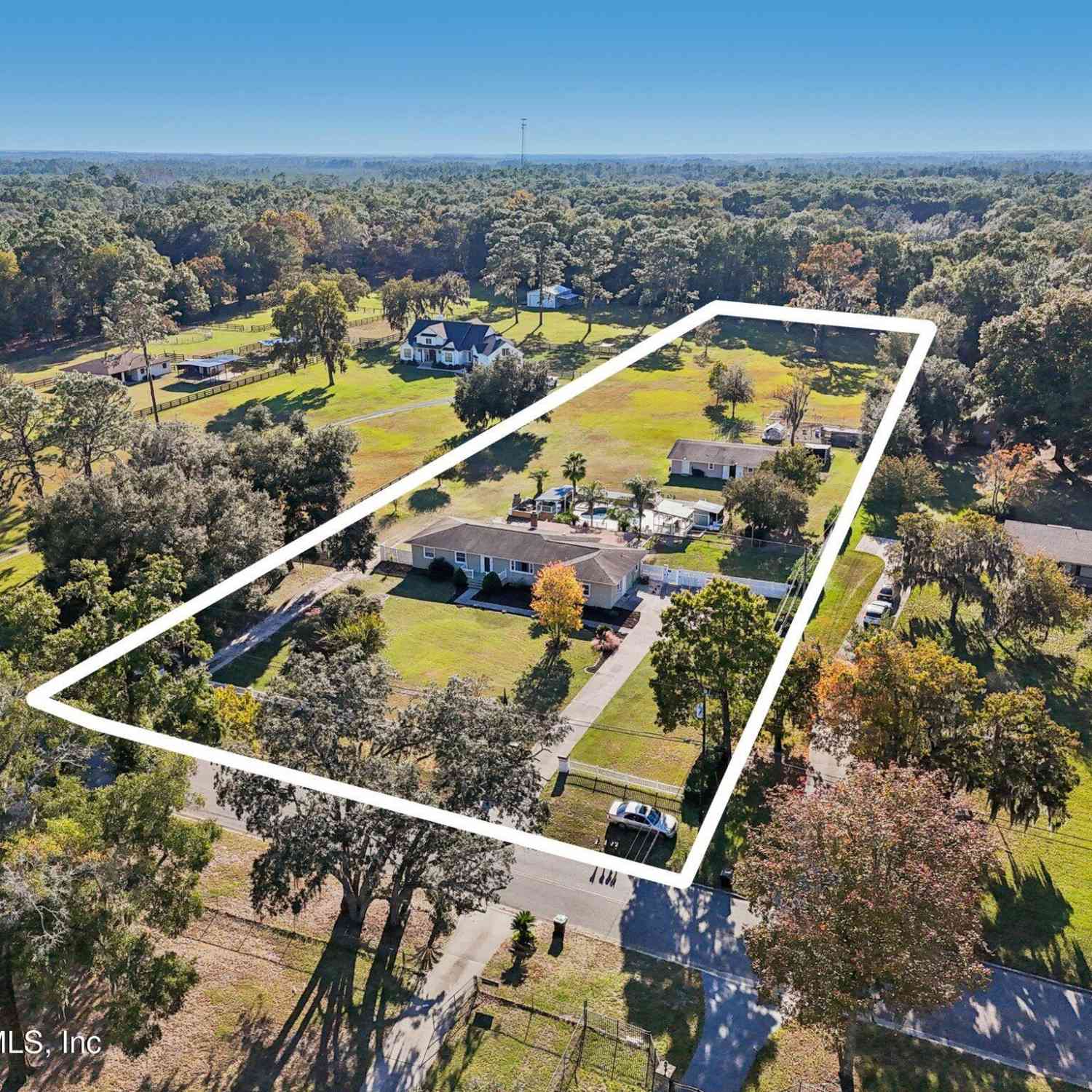 Homes For Sale - 768 Arthur Moore Drive<br/> Clay County, Green Cove Springs, FL 32043