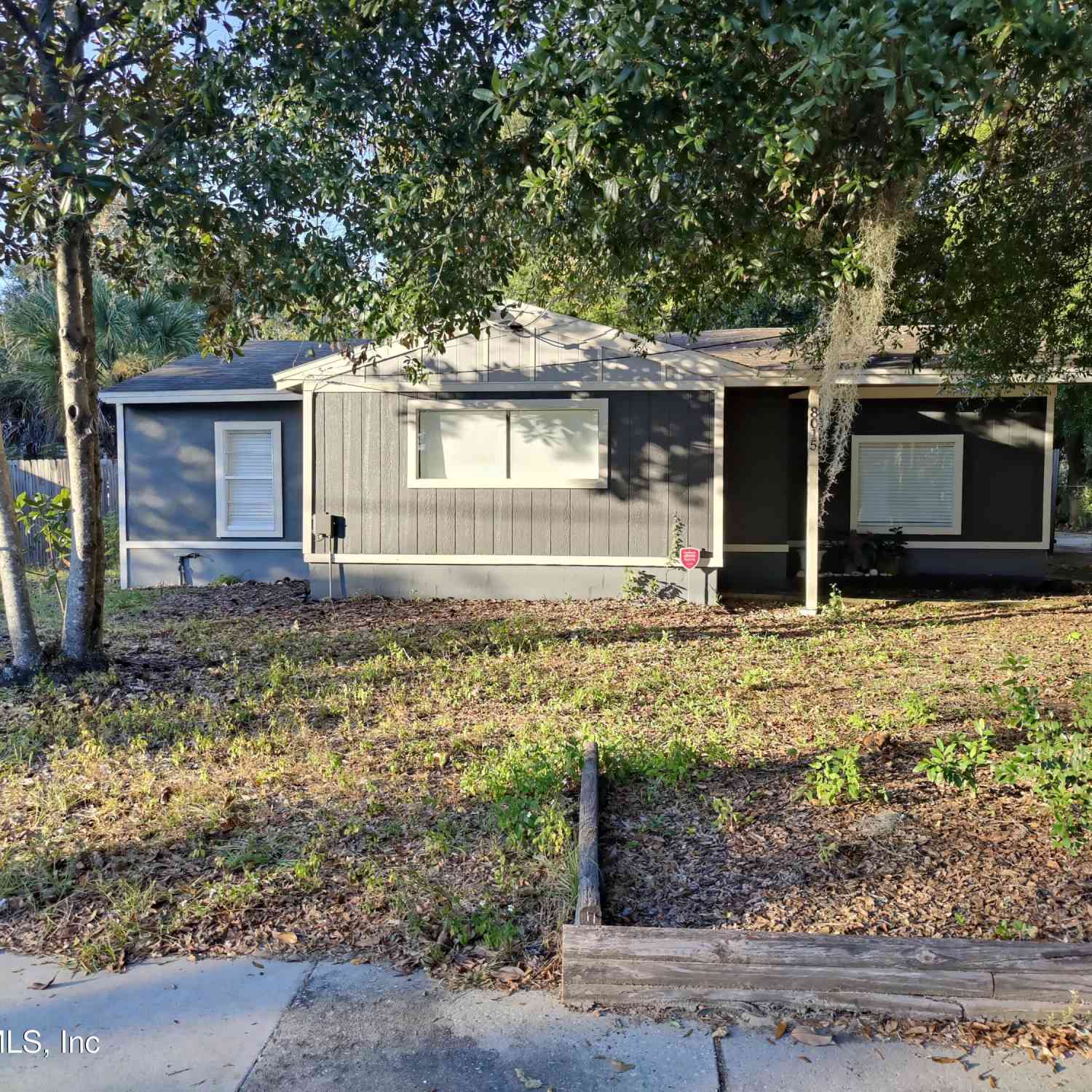 Homes For Sale - 8015 Galveston Avenue<br/> Duval County, Jacksonville, FL 32211