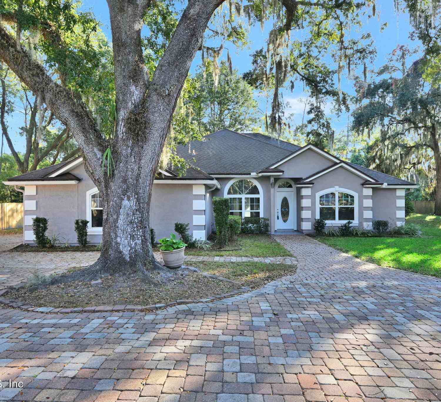 Homes For Sale - 9547 Shellie Road<br/> Jacksonville, FL 32257