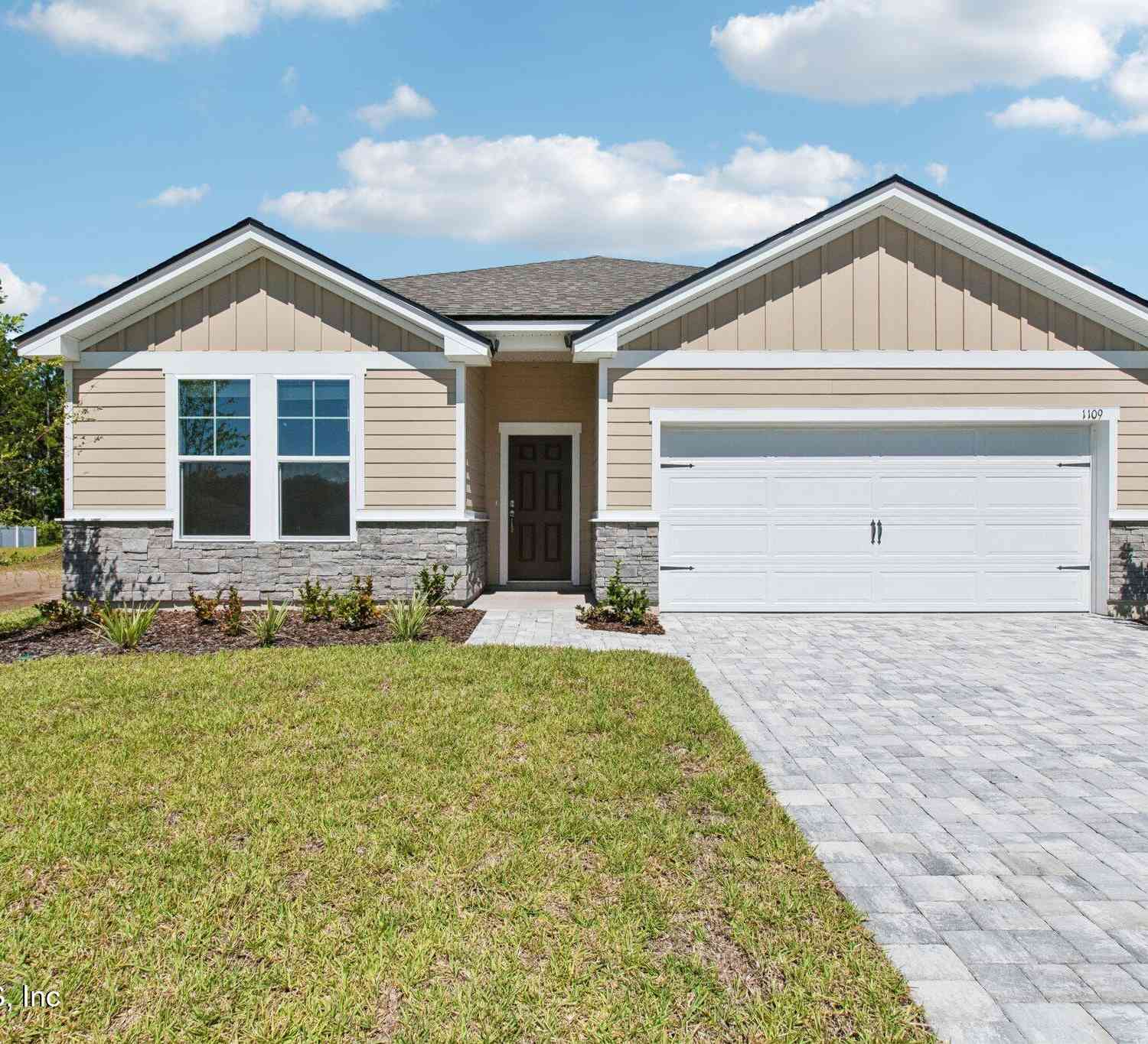 Homes For Sale - 1109 Hammock Dunes Drive<br/> Jacksonville, FL 32221
