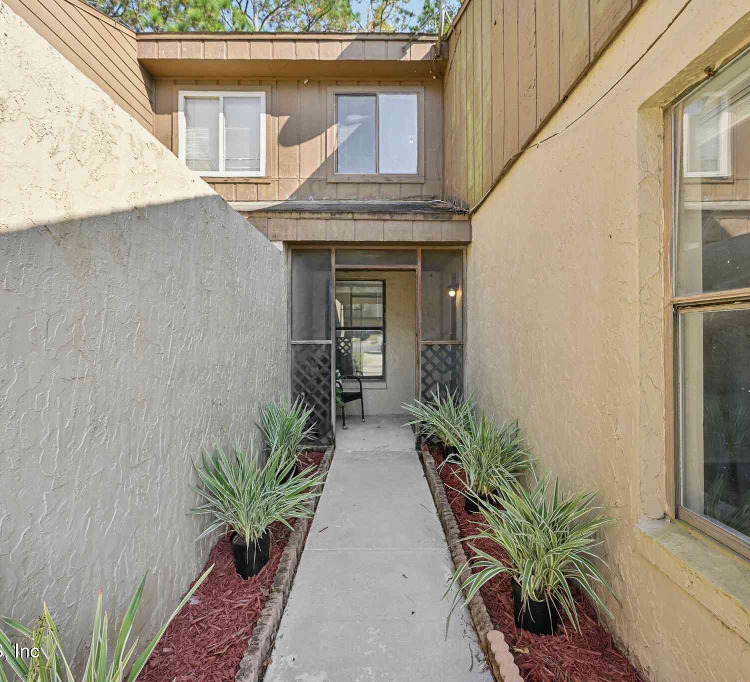 Condo For Sale - 8279 Pineverde Lane<br/> Duval County, Jacksonville, FL 32244