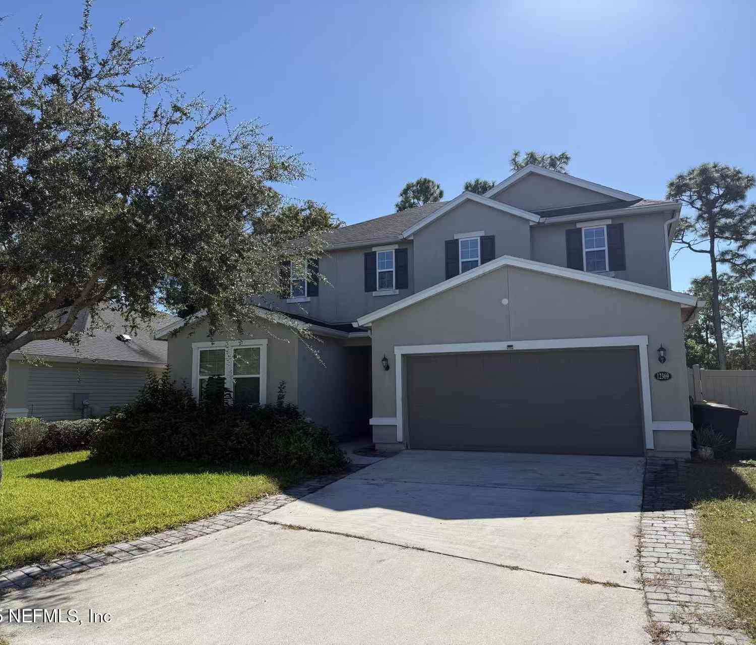 Homes For Sale - 12369 Vista Point Circle<br/> Jacksonville, FL 32246