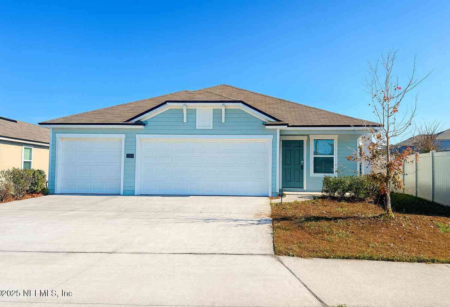 Homes For Sale - 12613 Cucumber Tree Street<br/> Jacksonville, FL 32218
