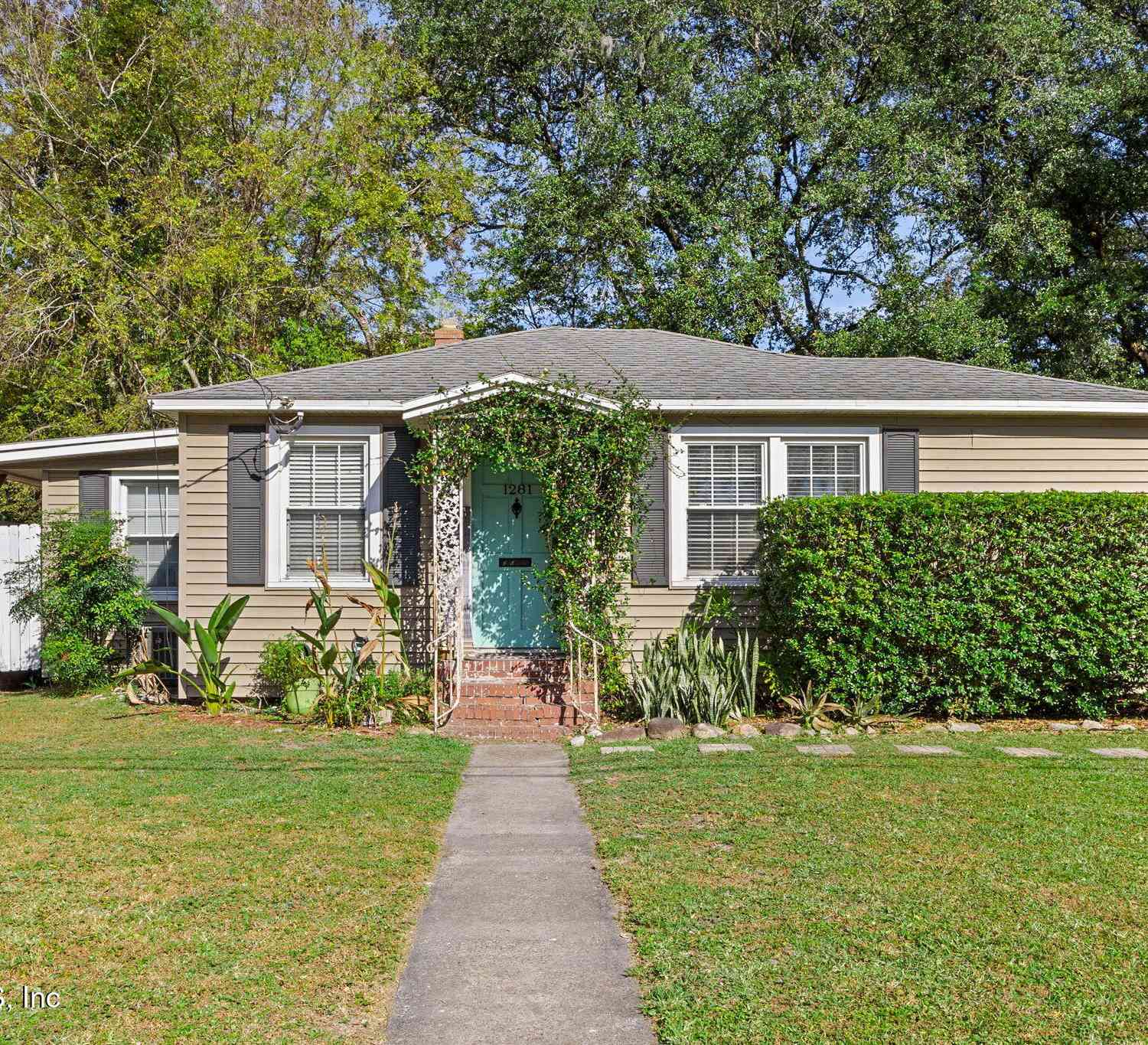 Homes For Sale - 1281 Menna Street<br/> Jacksonville, FL 32205