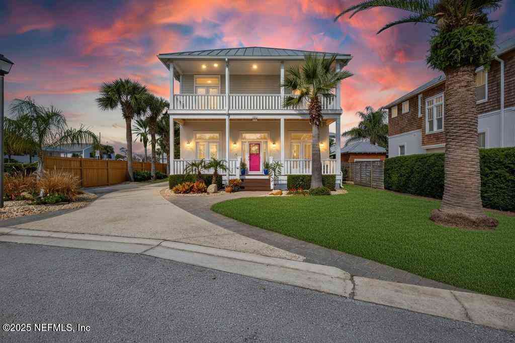 Homes For Sale - 259 32nd Avenue<br/> Jacksonville Beach, FL 32250