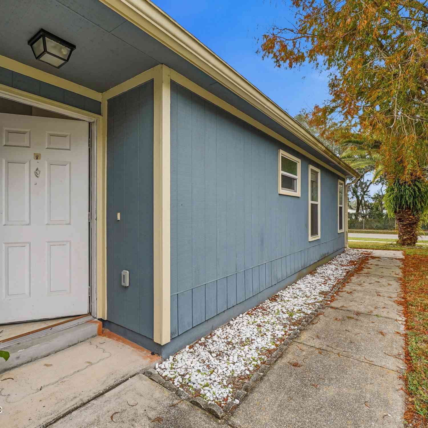 Homes For Sale - 905 Gavagan Road<br/> Jacksonville, FL 32233