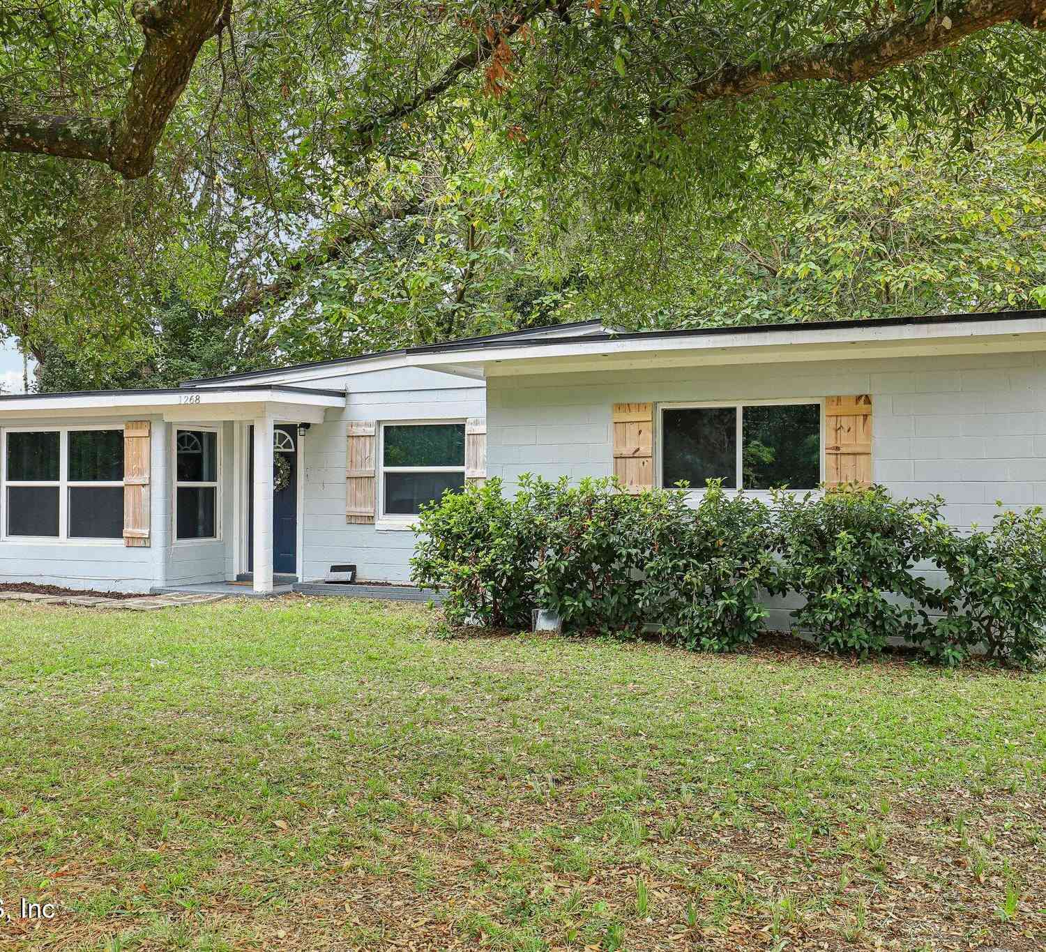 Homes For Sale - 1268 King Arthur Road<br/> Jacksonville, FL 32211
