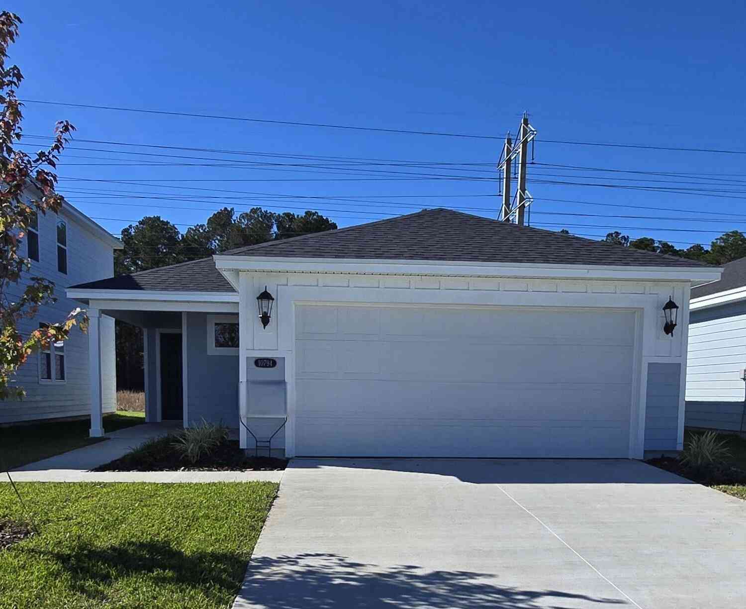 Homes For Sale - 10794 Lishwood Way<br/> Jacksonville, FL 32219