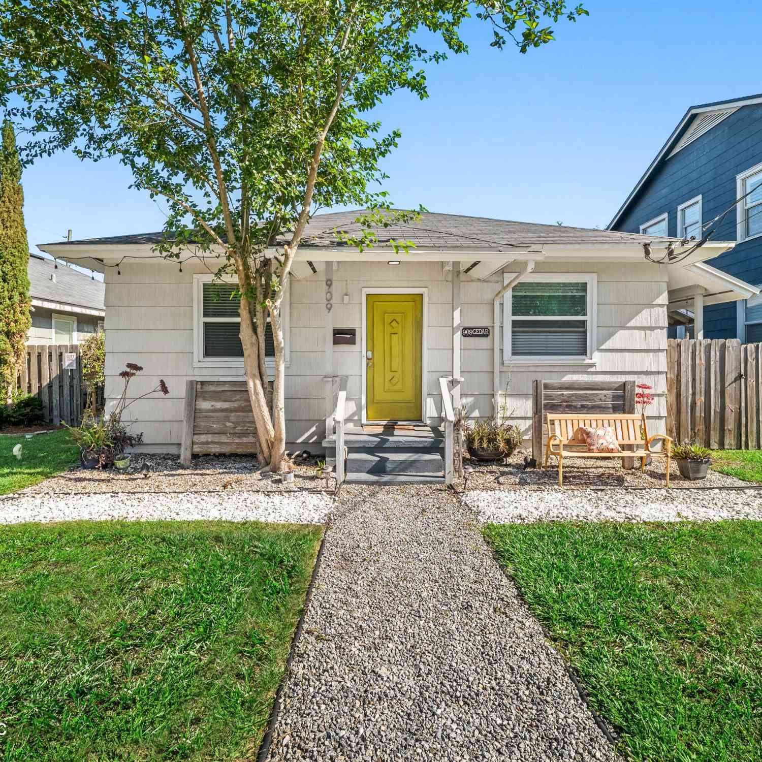 Multifamily For Rent - 909 Cedar Street<br/> Jacksonville, FL 32207