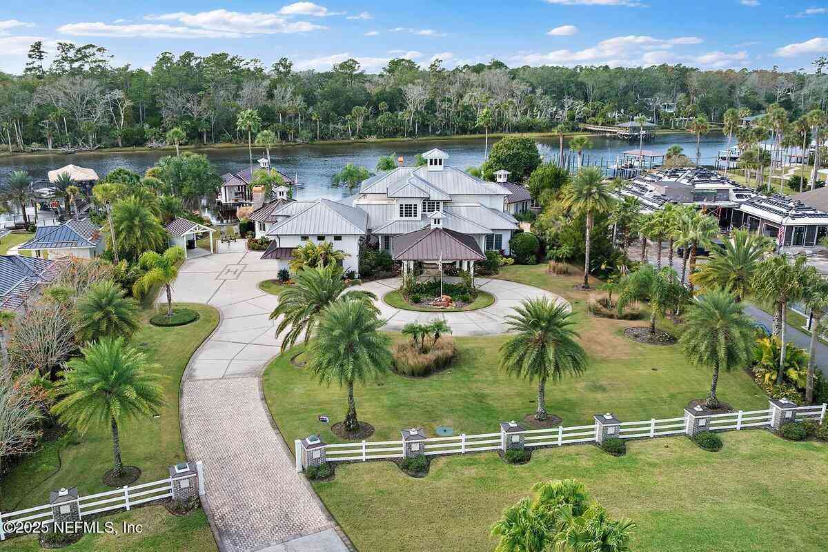 Homes For Sale - 301 S Roscoe Boulevard<br/> Saint Johns County, Ponte Vedra Beach, FL 32082