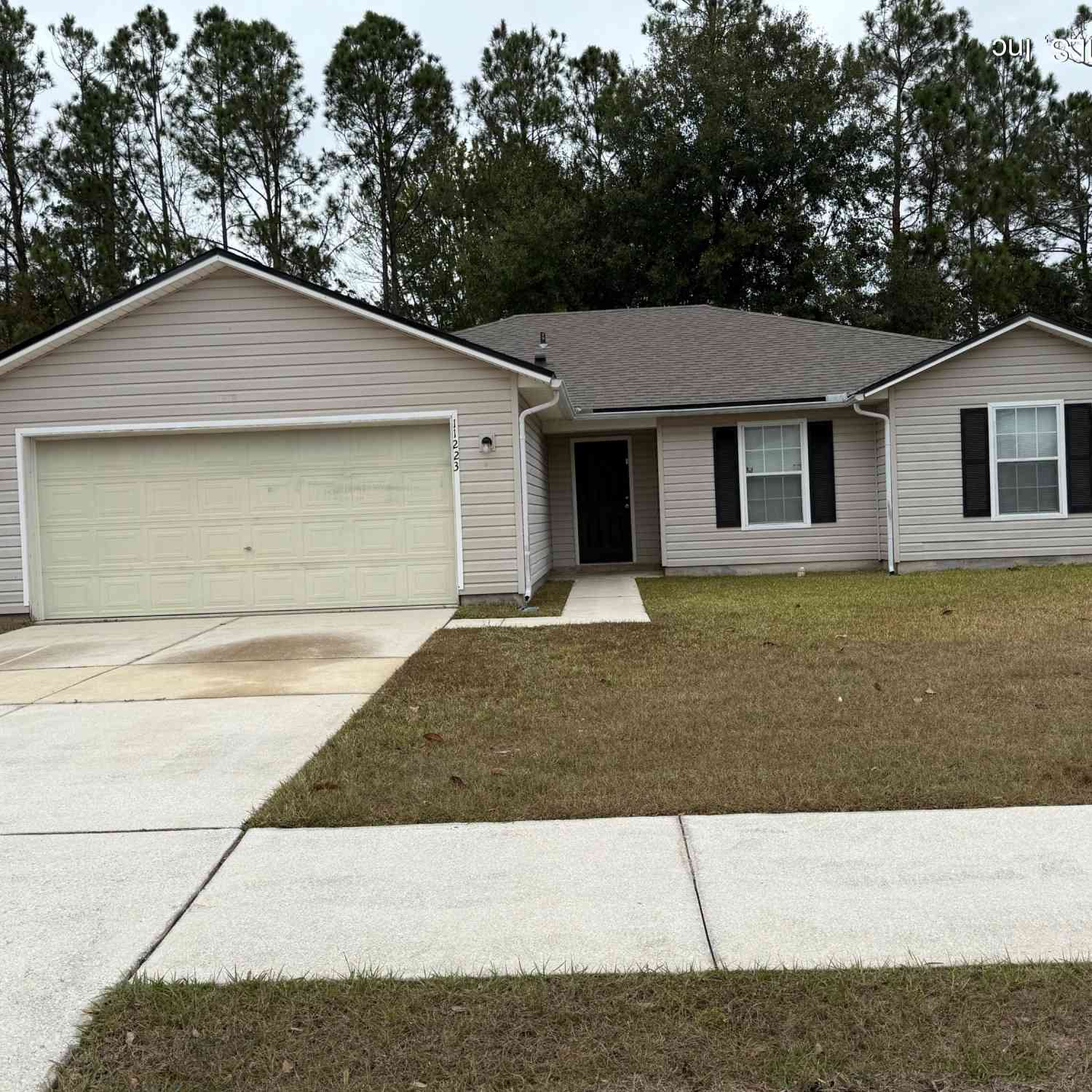 Homes For Sale - 11223 Martin Lakes Drive<br/> Duval County, Jacksonville, FL 32220