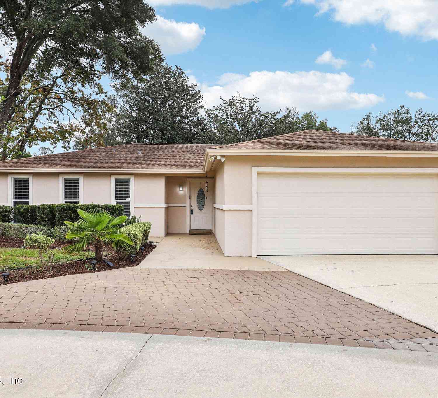 Homes For Sale - 8135 Niska Trail<br/> Jacksonville, FL 32244