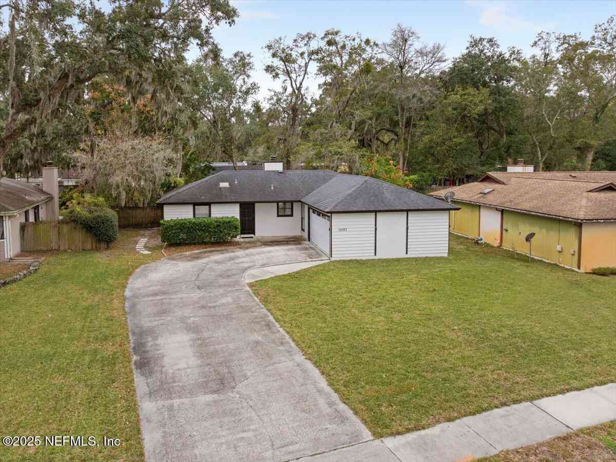 Homes For Sale - 11682 Tyndel Creek Drive<br/> Duval County, Jacksonville, FL 32223