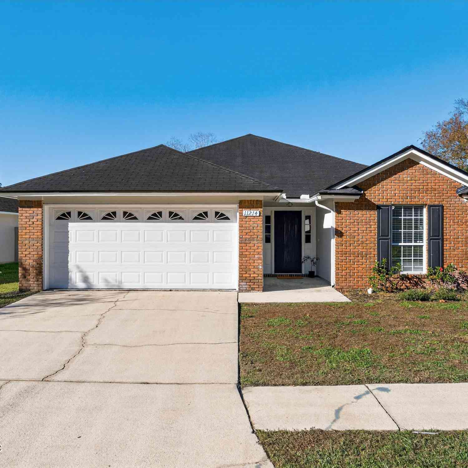 Homes For Sale - 11214 Bentley Trace Lane<br/> Jacksonville, FL 32257