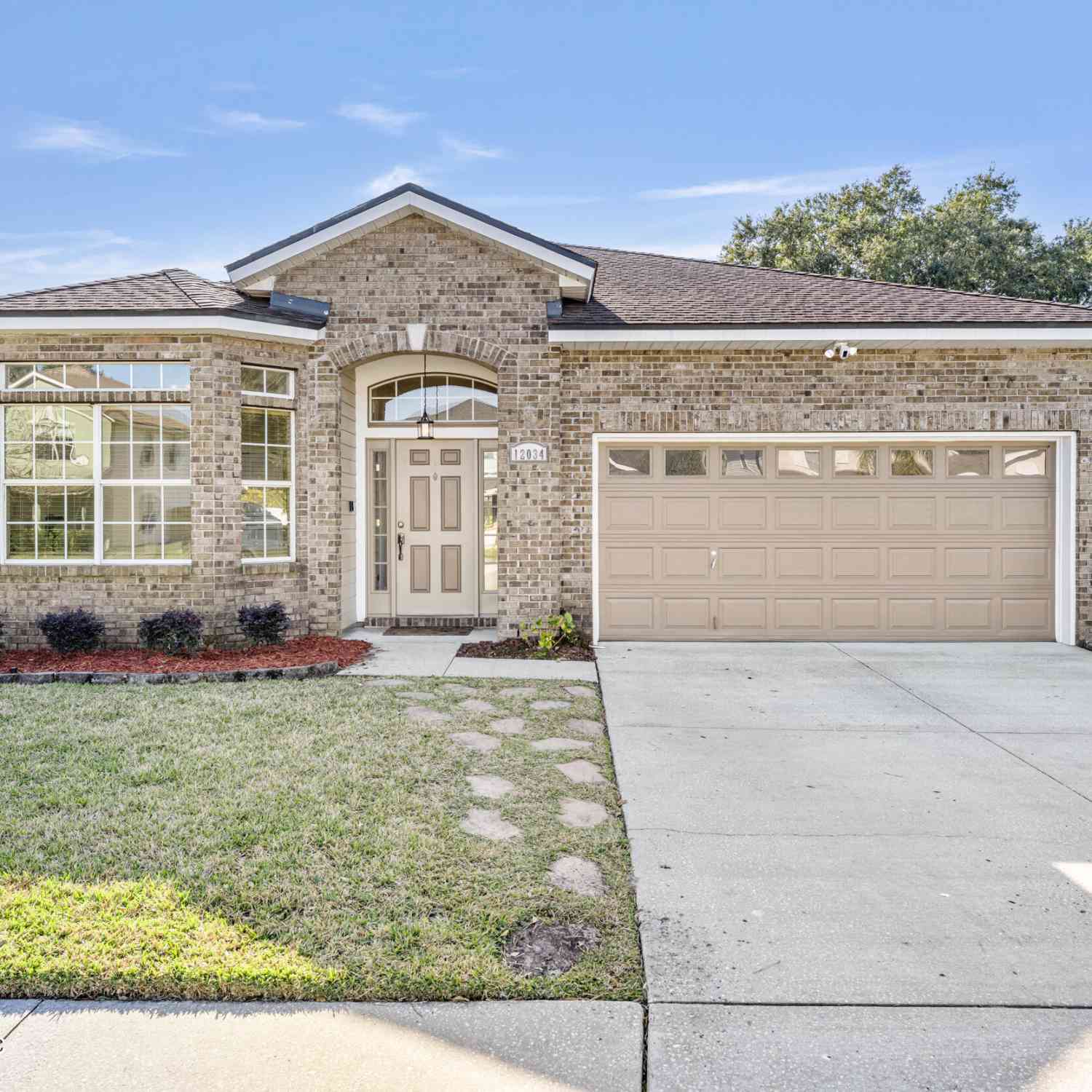 Homes For Sale - 12034 Autumn Sunrise Drive<br/> Jacksonville, FL 32246