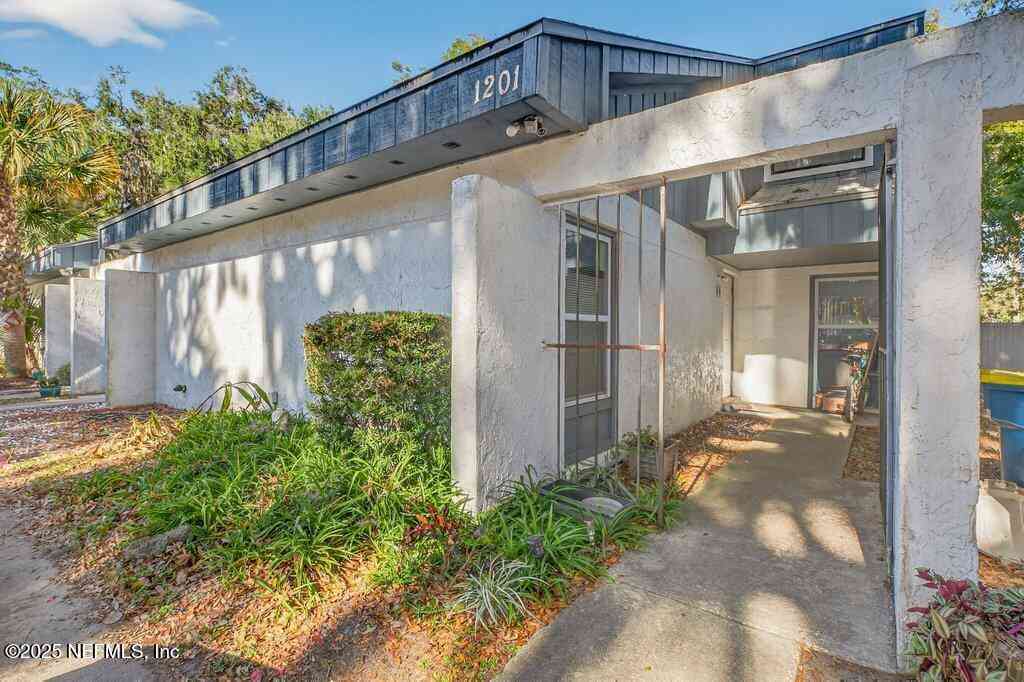 Condo For Sale - 1201 Mayport Landing Circle<br/> Duval County, Jacksonville, FL 32233