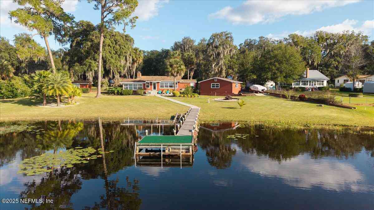 Homes For Sale - 802 Lemon Avenue<br/> Putnam County, Crescent City, FL 32112