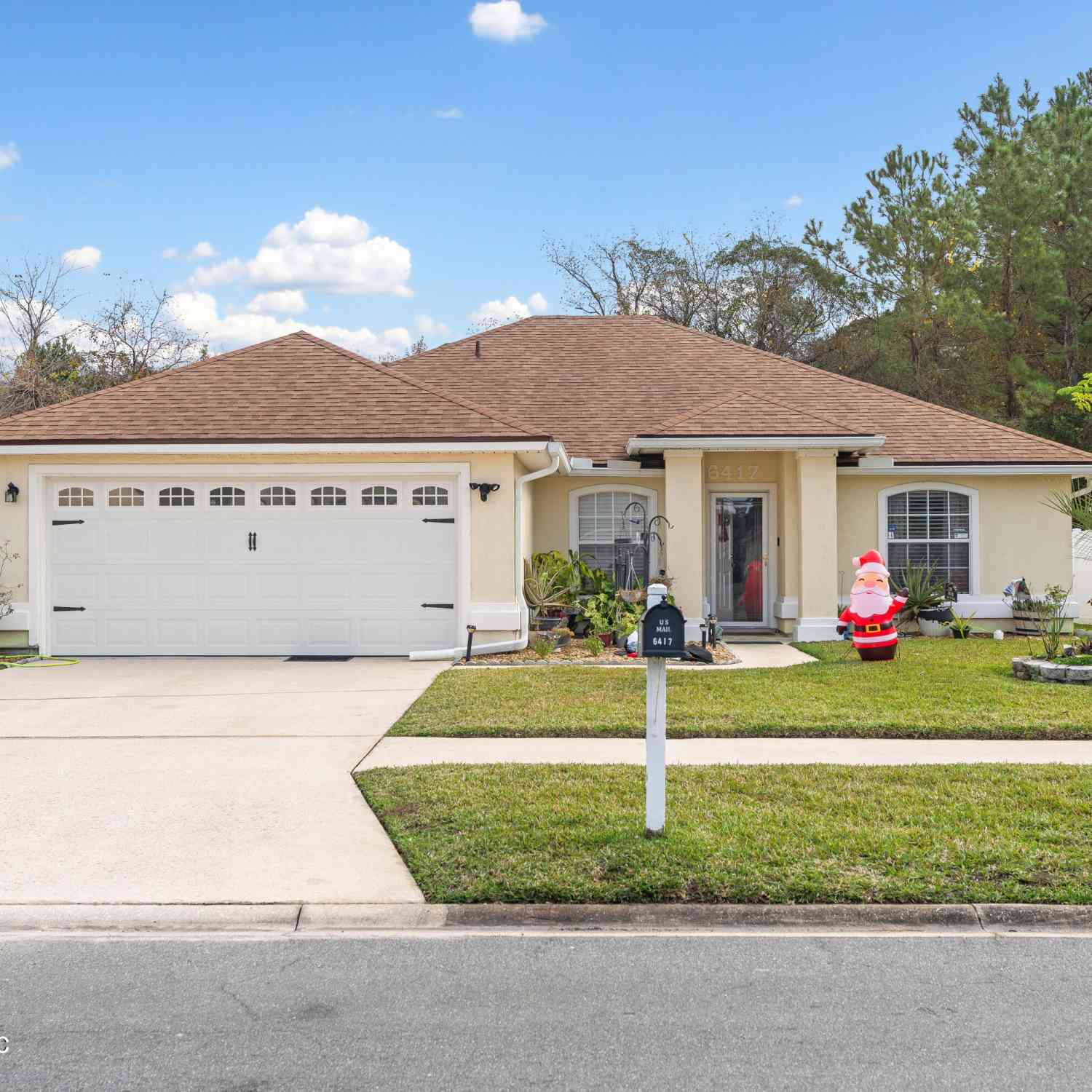 Homes For Sale - 6417 Skyler Jean Drive<br/> Jacksonville, FL 32244