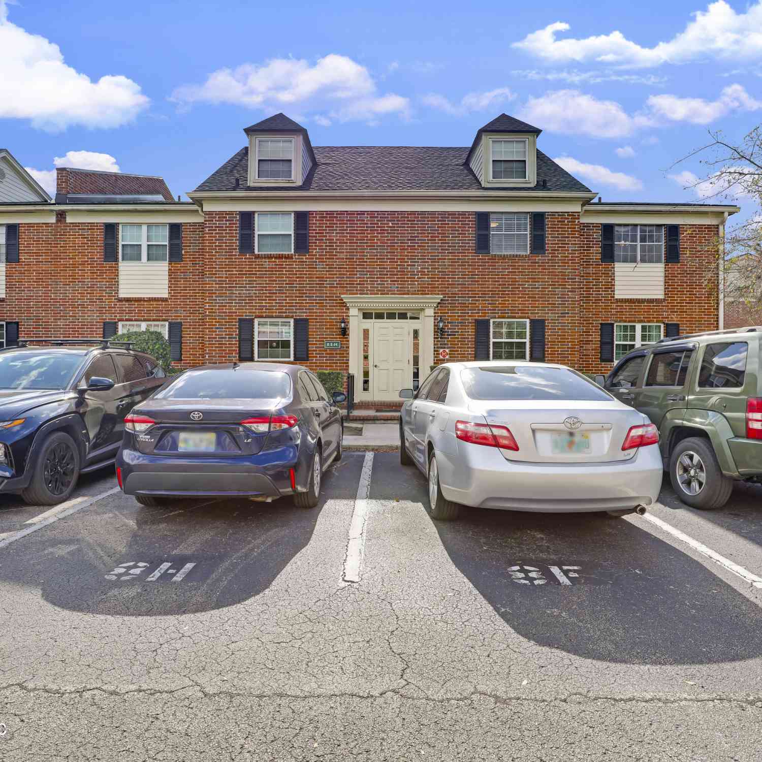 Condo For Sale - 4915 Baymeadows Road #8H<br/> Duval County, Jacksonville, FL 32217