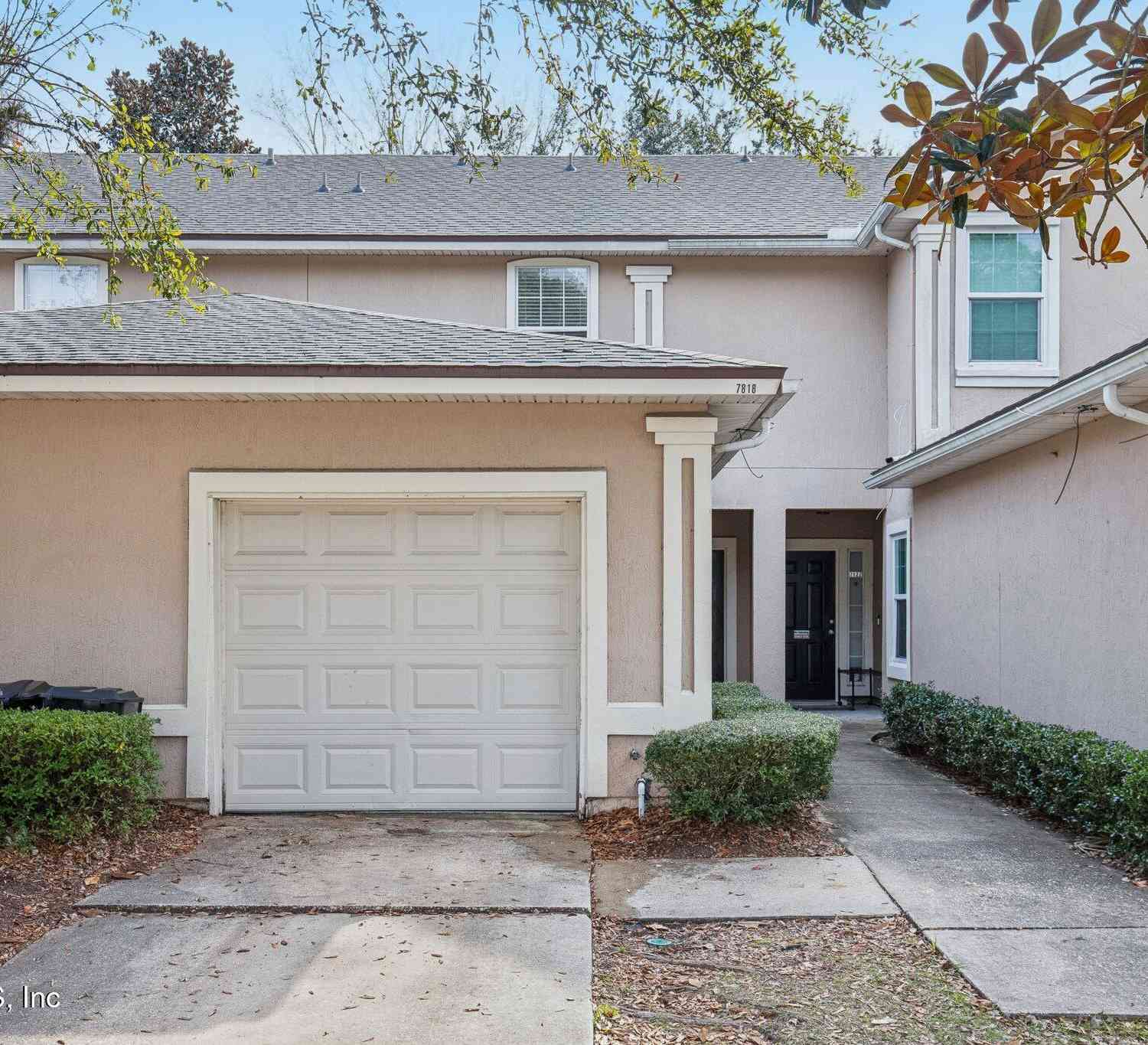 Condo For Sale - 7818 Melvin Road<br/> Duval County, Jacksonville, FL 32210