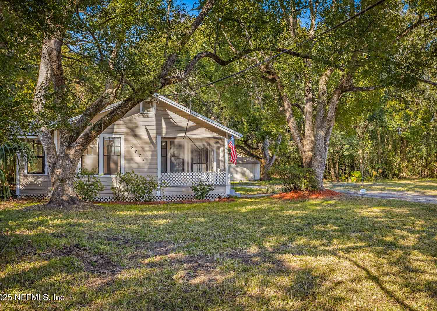 Homes For Sale - 5471 101st Street<br/> Jacksonville, FL 32210