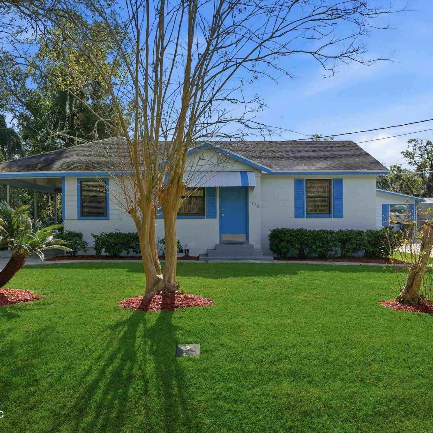 Condo For Sale - 1736 Lakewood Road<br/> Duval County, Jacksonville, FL 32207