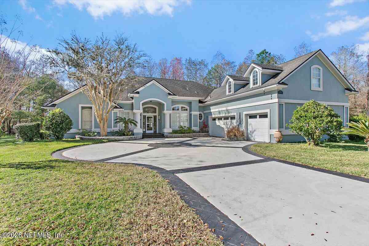 Homes For Sale - 8278 Persimmon Hill Lane<br/> Jacksonville, FL 32256