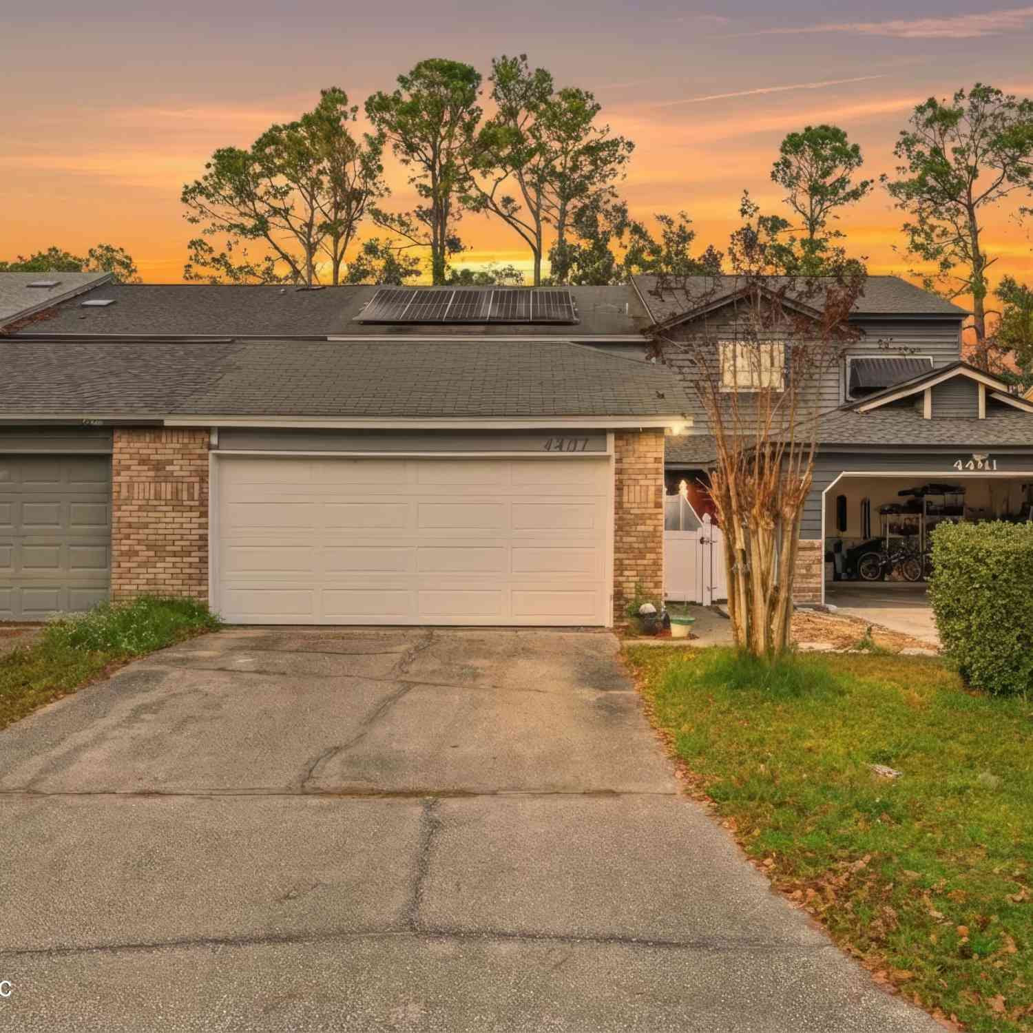 Condo For Sale - 4407 Millstone Court<br/> Duval County, Jacksonville, FL 32257
